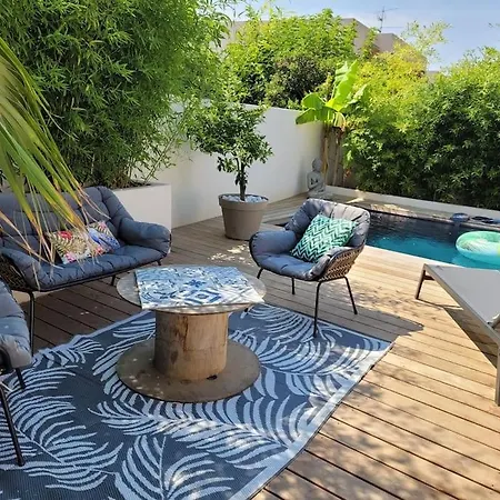 Le Patio Des Lecques Hotel *