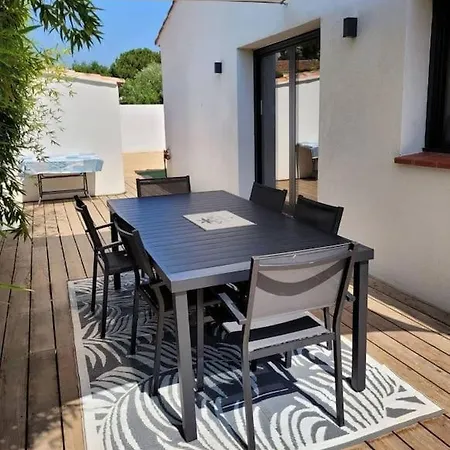 فندق Le Patio Des Lecques سا سيرْ سور مير